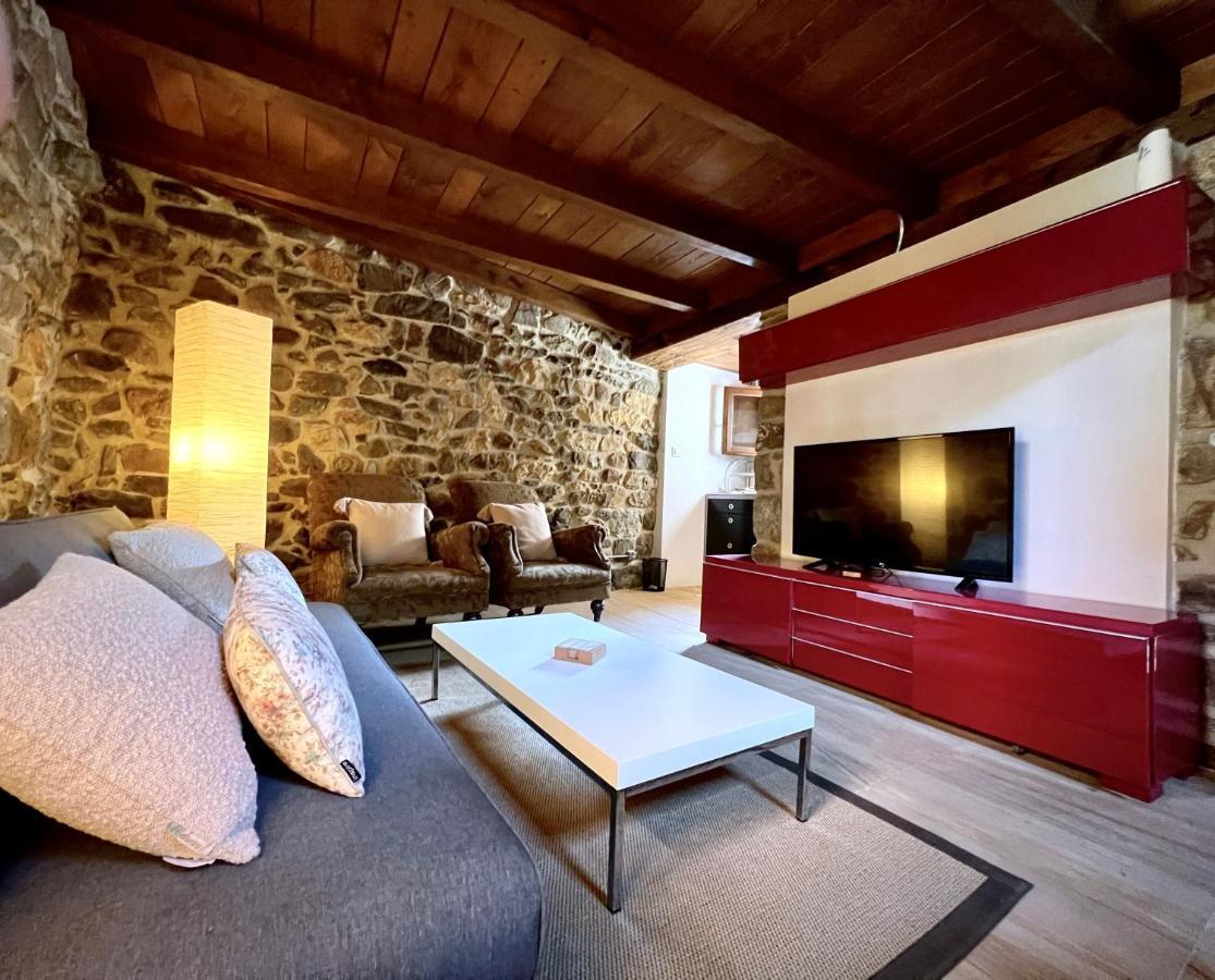 Apartamentos Rurales El Lleron Caso Extérieur photo