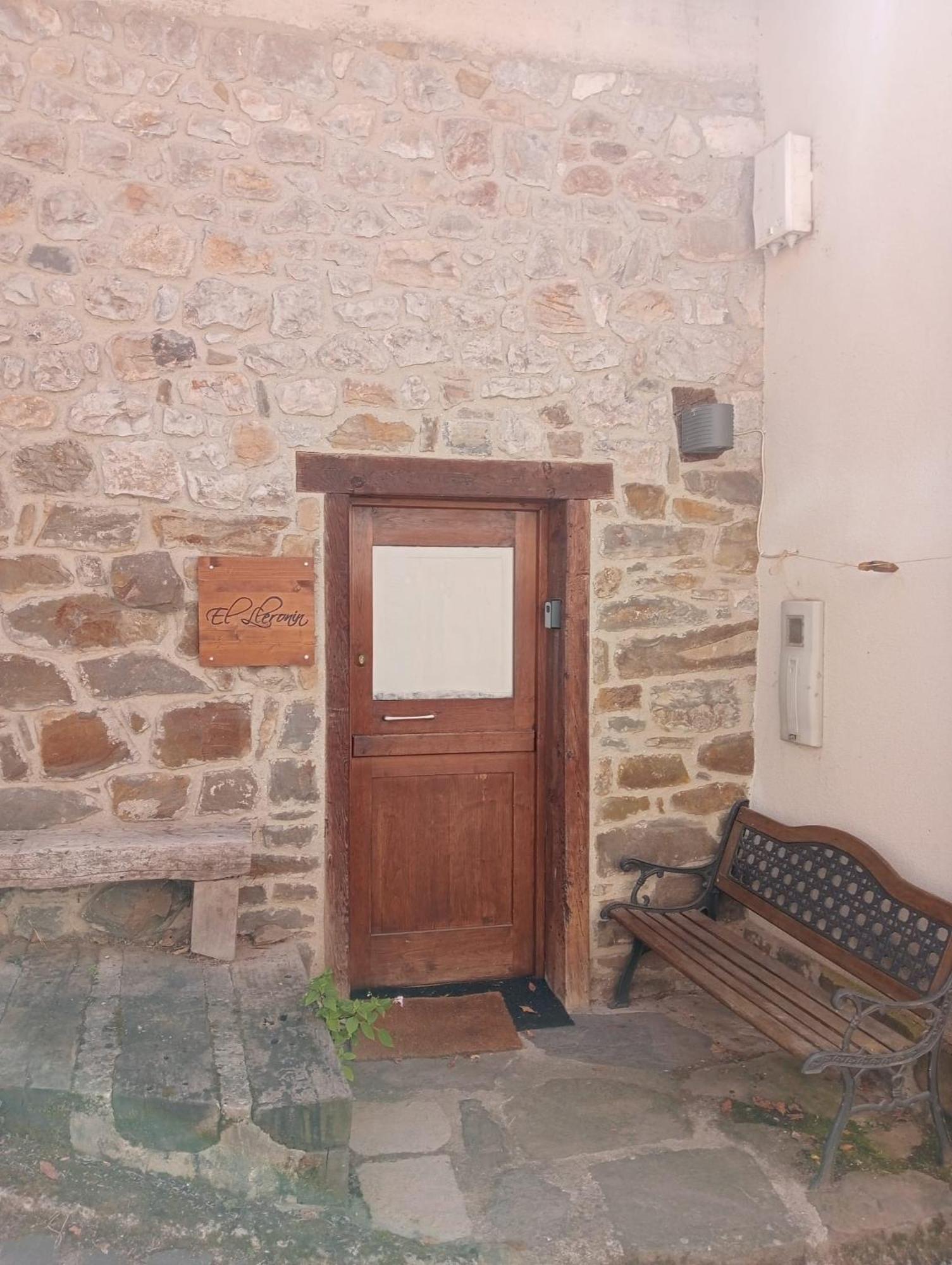 Apartamentos Rurales El Lleron Caso Extérieur photo