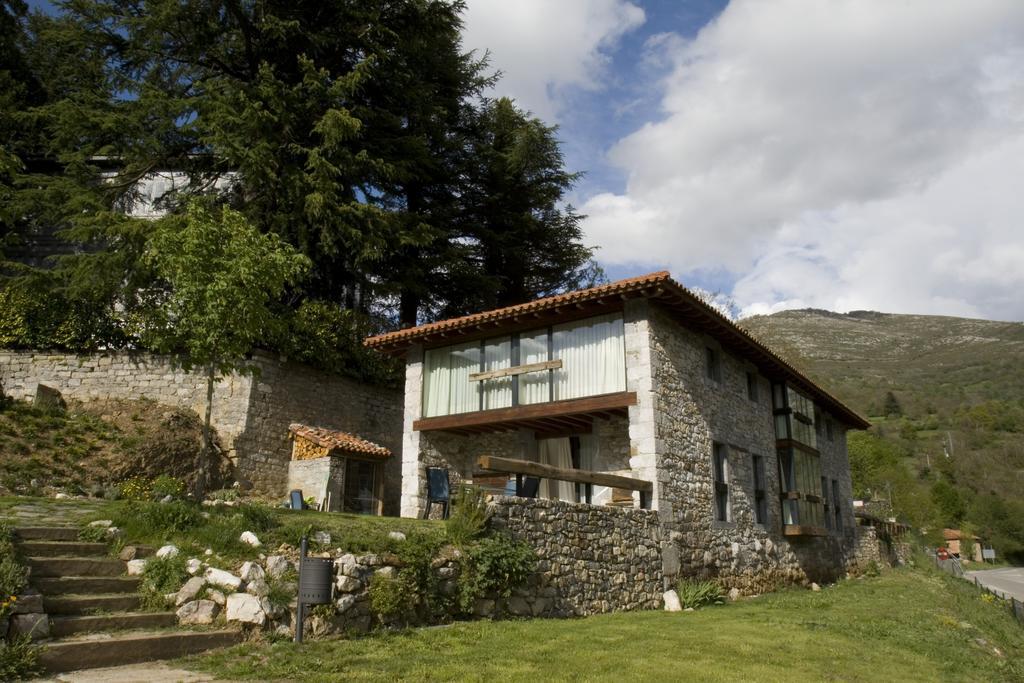 Apartamentos Rurales El Lleron Caso Extérieur photo