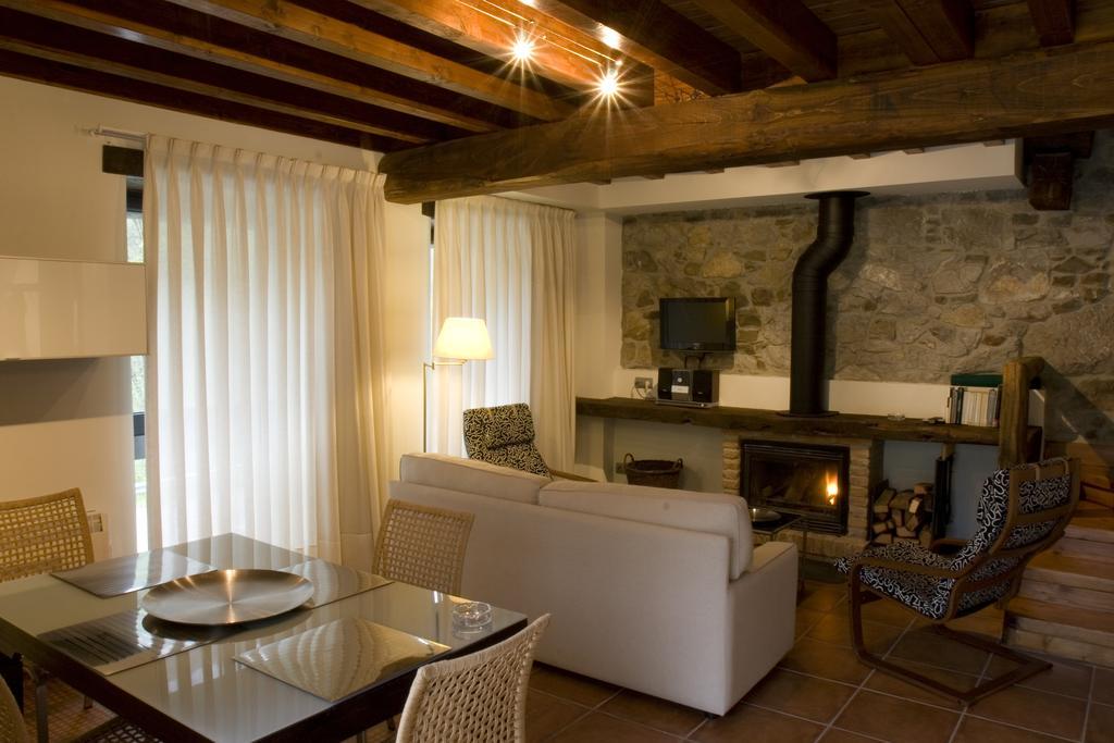 Apartamentos Rurales El Lleron Caso Extérieur photo
