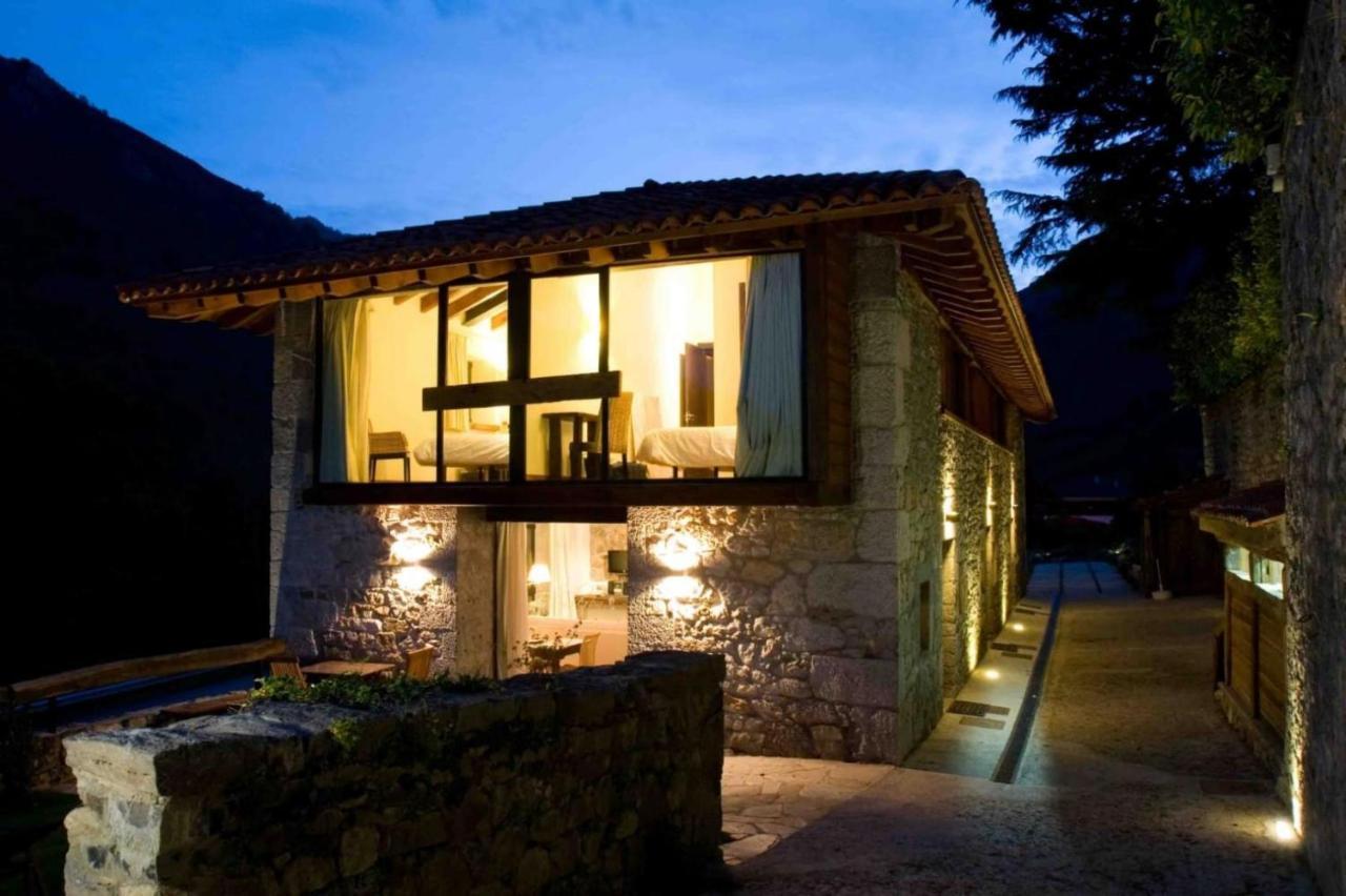 Apartamentos Rurales El Lleron Caso Extérieur photo